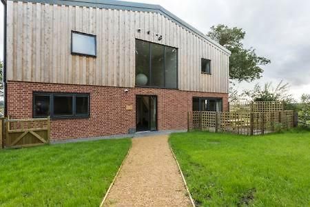Oak & Hazel, Heath Row Barn Apartment Overton  Exterior foto
